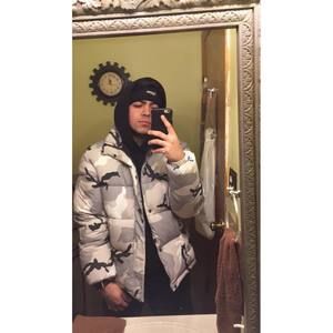 Meet your Posher, Alex